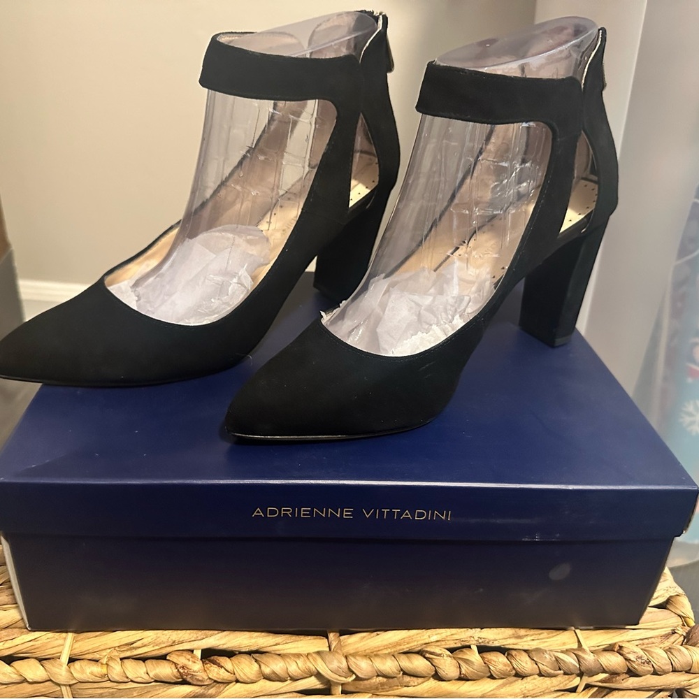 Adrienne Vittadini Black Ankle Strap Heels